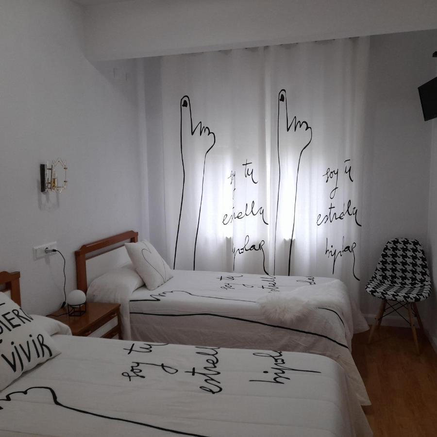 Hostal "Los Chanos El Ruso" Галенде Экстерьер фото