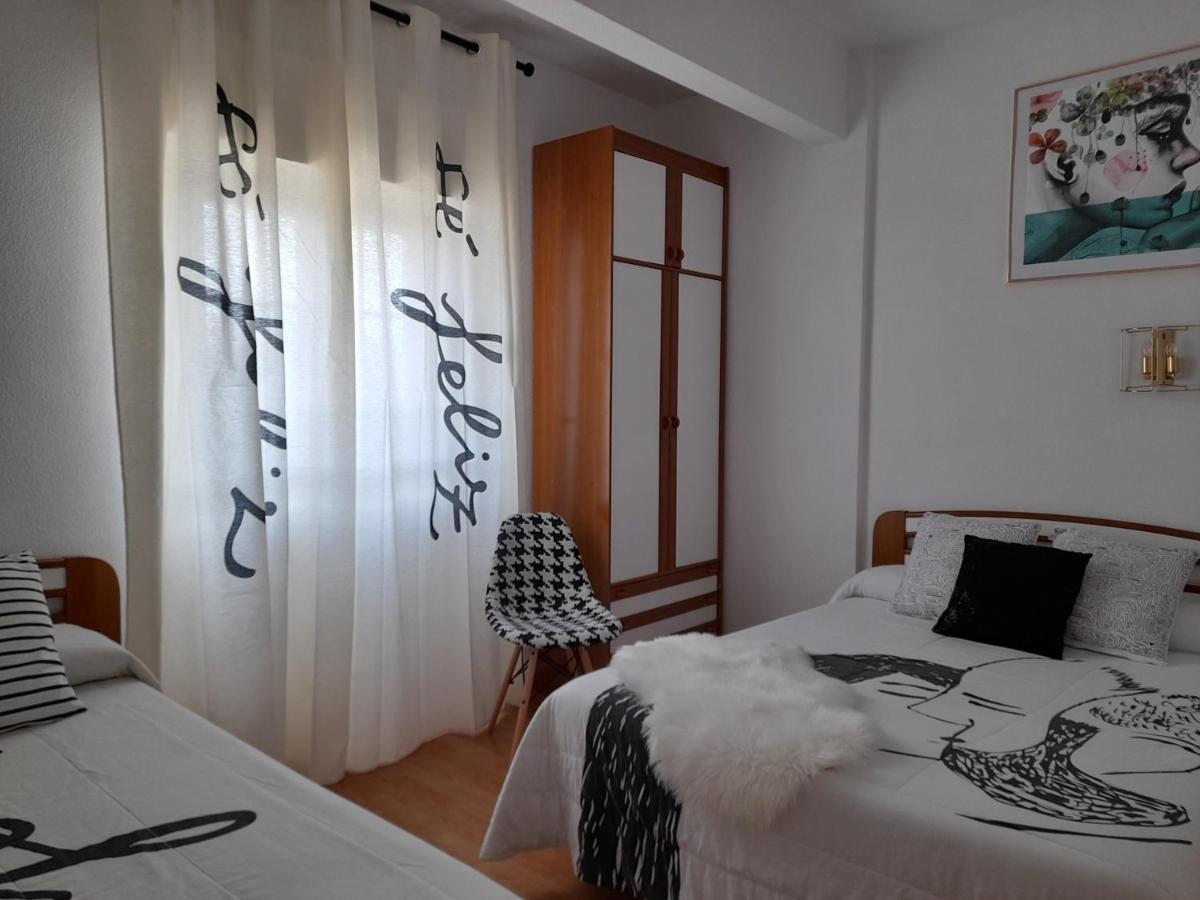 Hostal "Los Chanos El Ruso" Галенде Экстерьер фото